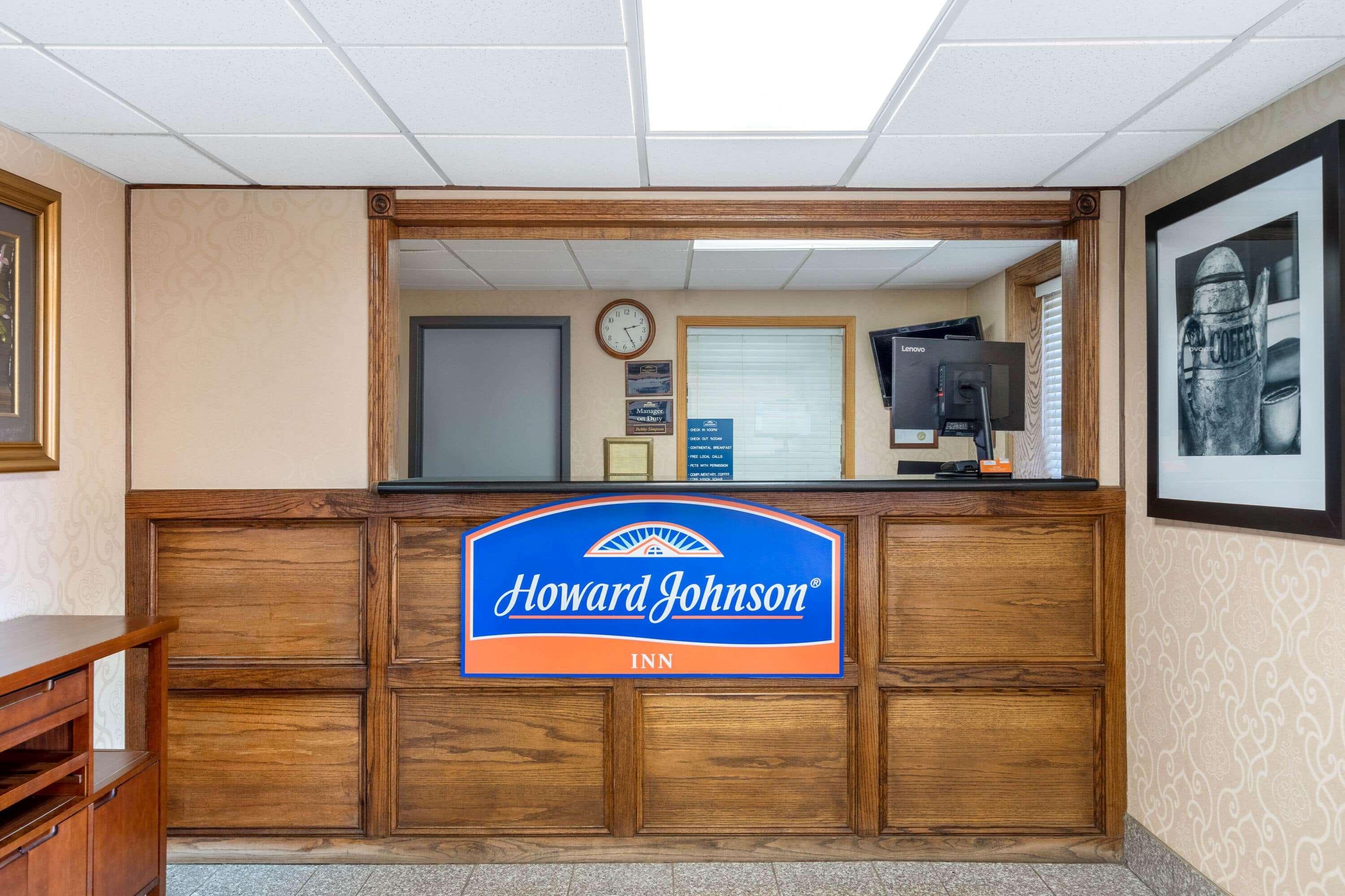 Howard Johnson By Wyndham Джиллетт Экстерьер фото
